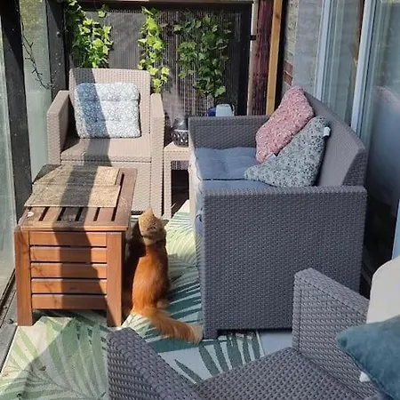 Norrebro Oasis - With 2 Cats - Families Only Apartman