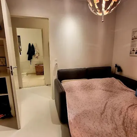 Norrebro Oasis - With 2 Cats - Families Only Apartment *