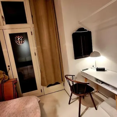Norrebro Oasis - With 2 Cats - Families Only Apartment Copenhagen